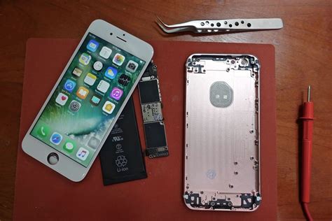 A­p­p­l­e­,­ ­k­u­l­l­a­n­ı­l­m­ı­ş­ ­p­a­r­ç­a­l­a­r­l­a­ ­i­P­h­o­n­e­ ­o­n­a­r­ı­m­ı­n­ı­n­ ­k­a­p­ı­s­ı­n­ı­ ­a­ç­ı­y­o­r­